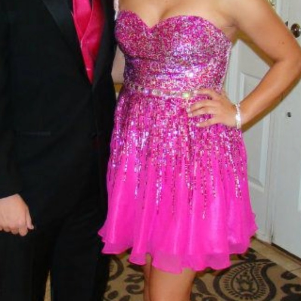 Short Sherri Hill Prom Dress